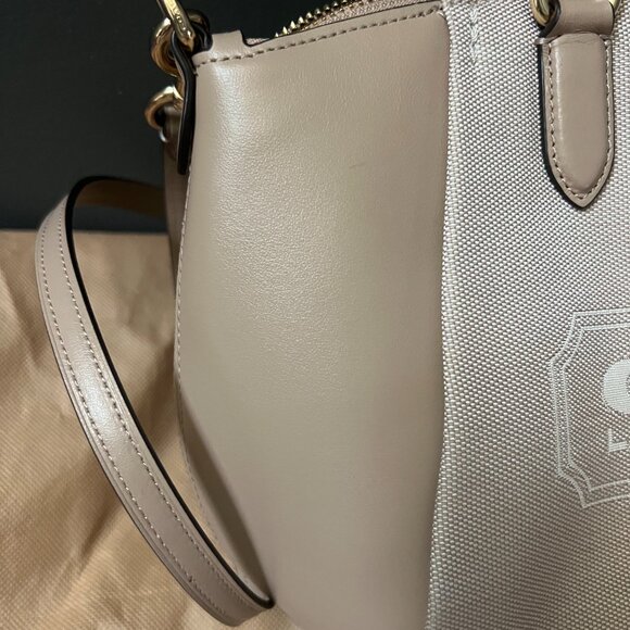 COACH SMALL TOTE HANDBAG - Picture 9 of 12